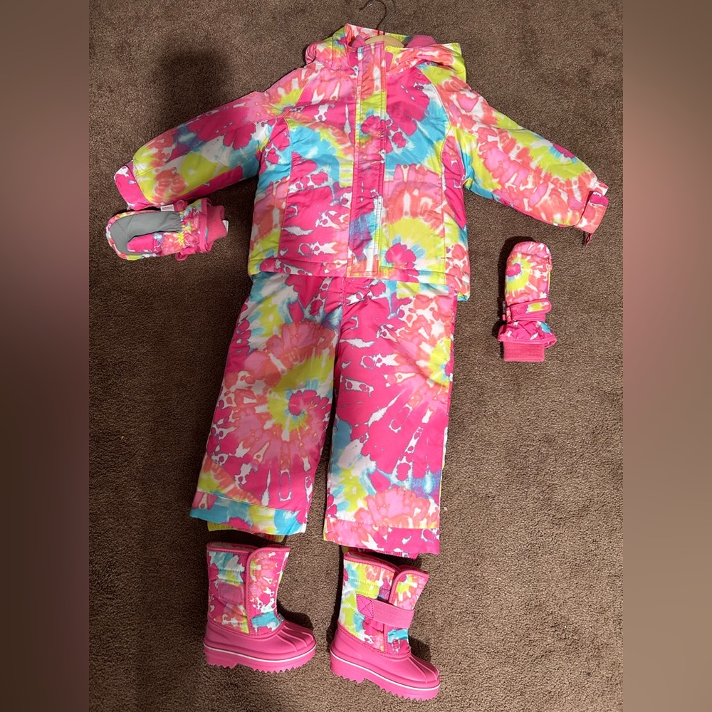 Toddler girl Rainbow snowsuit, size 2, children’s place